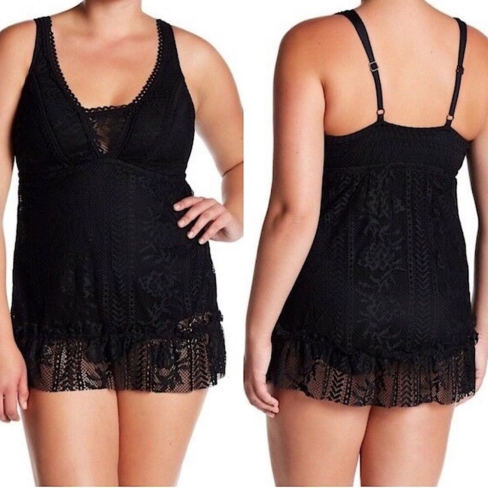 Becca Prairie Rose Lace Skirted One Piece Swimsuit‎ 1X (16-18)